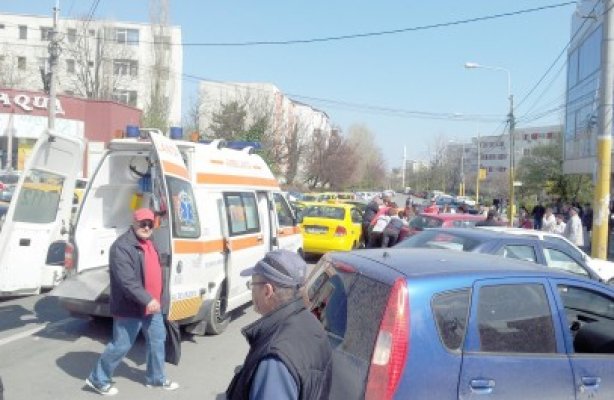 I s-a făcut rău pe stradă, la Brotăcei
